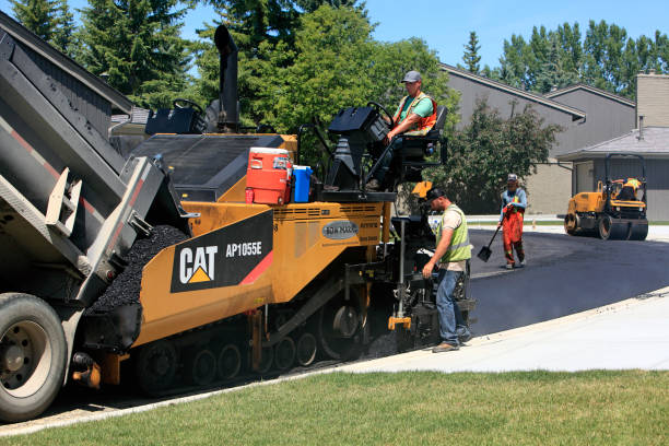 Best Driveway Paving Contractor  in Hebron, IL